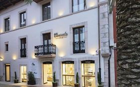 Apartamentos Centro Llanes